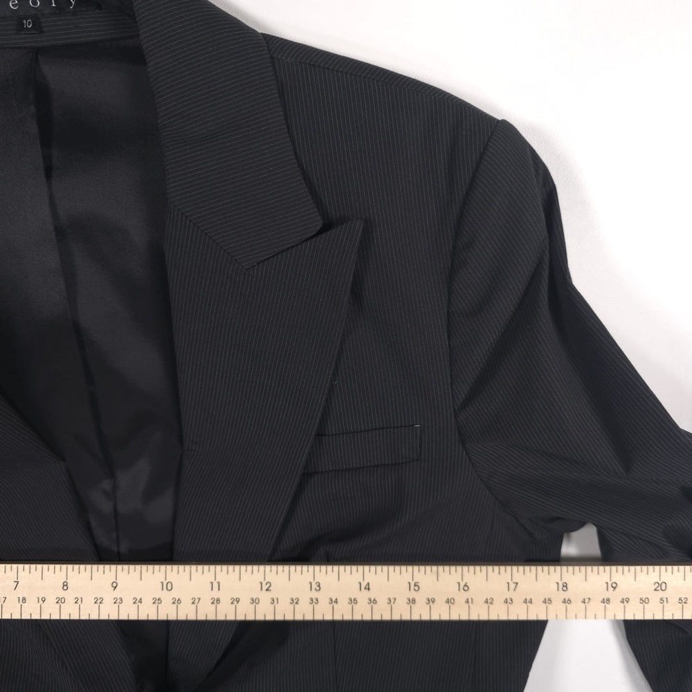 Theory PinStripe Suit Blazer Jacket Stretch Size 10 Cotton USA MADE 80474188 - Picture 5 of 15